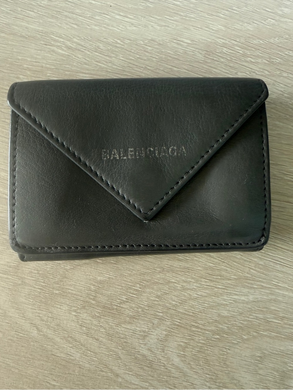 BALENCIAGA LEATHER TRIFOLD COMPACT WALLET GUC